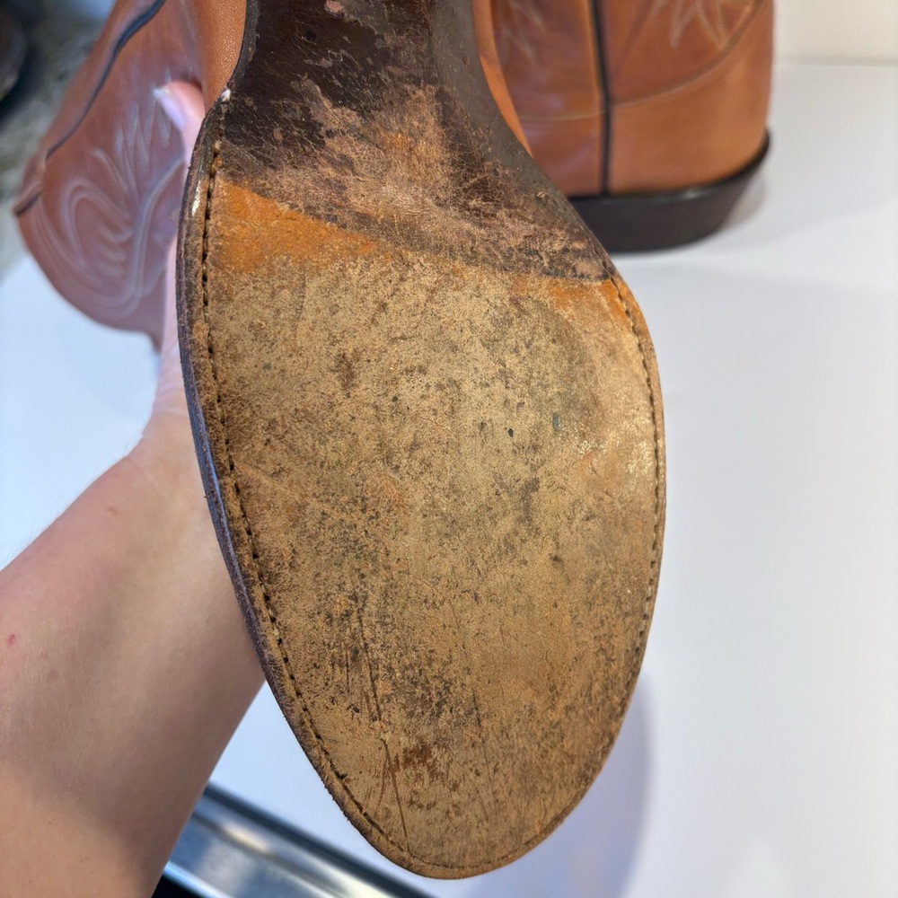 Vintage Tony Lama Brown Western Boots with Stitching Style # 6116 - Picture 9 of 10